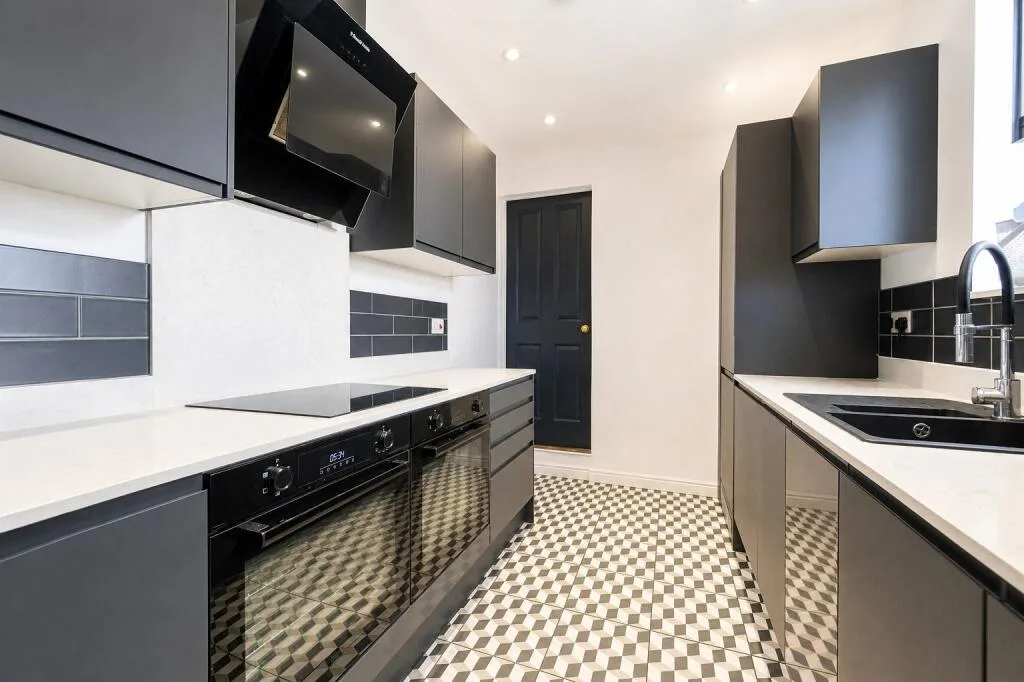 5 bedroom house for rent