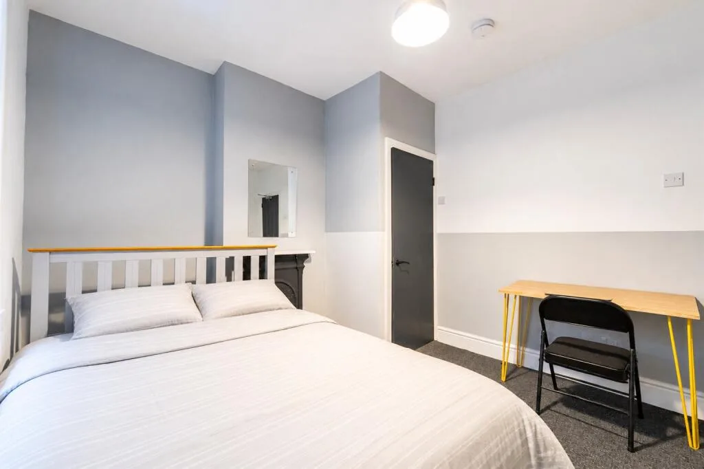 5 bedroom house for rent
