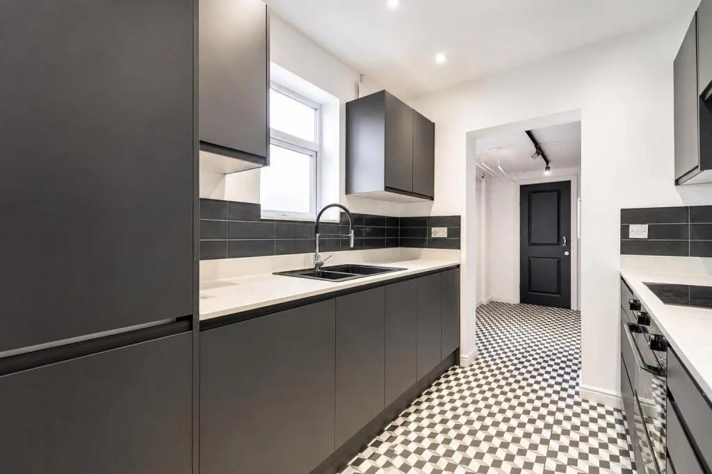 5 bedroom house for rent