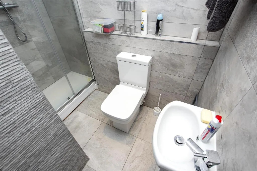 7 bedroom house for rent
