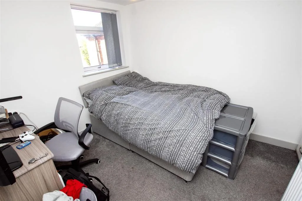 7 bedroom house for rent