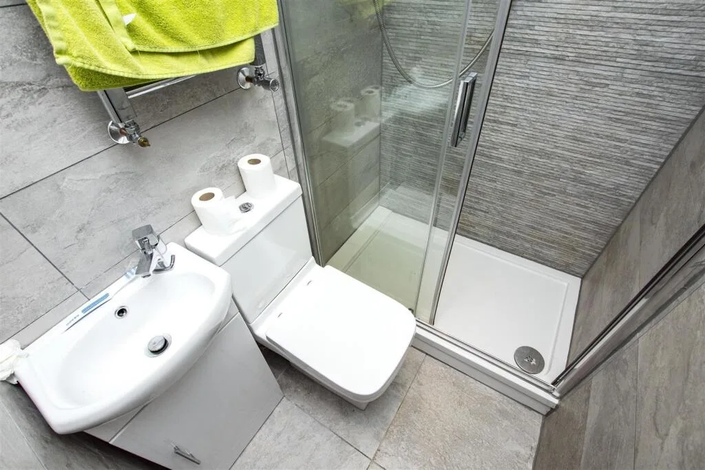 7 bedroom house for rent