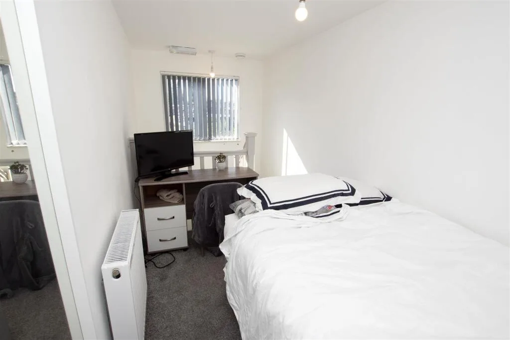7 bedroom house for rent