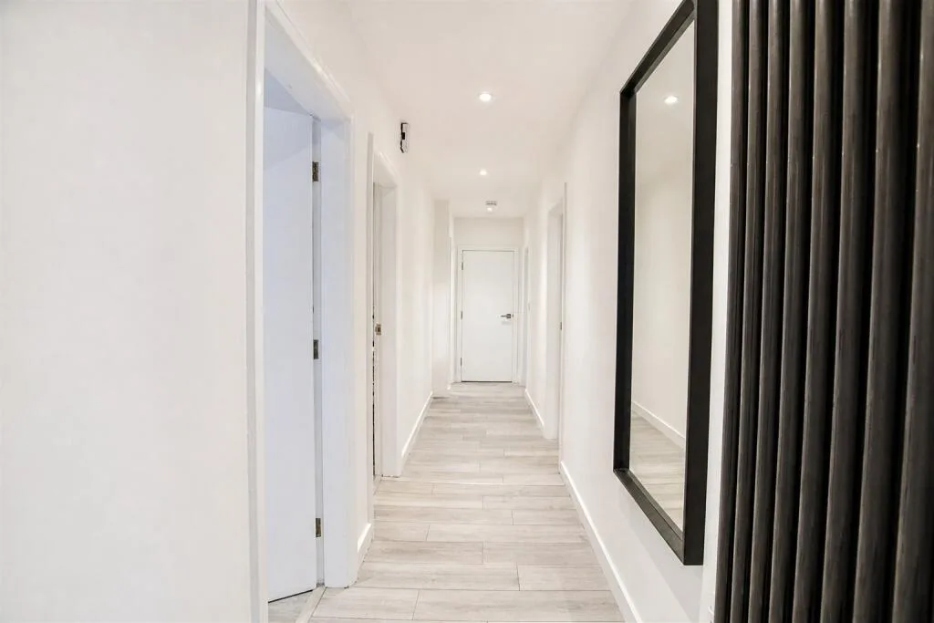 5 bedroom house for rent