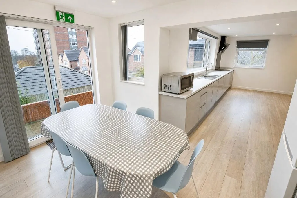 5 bedroom house for rent