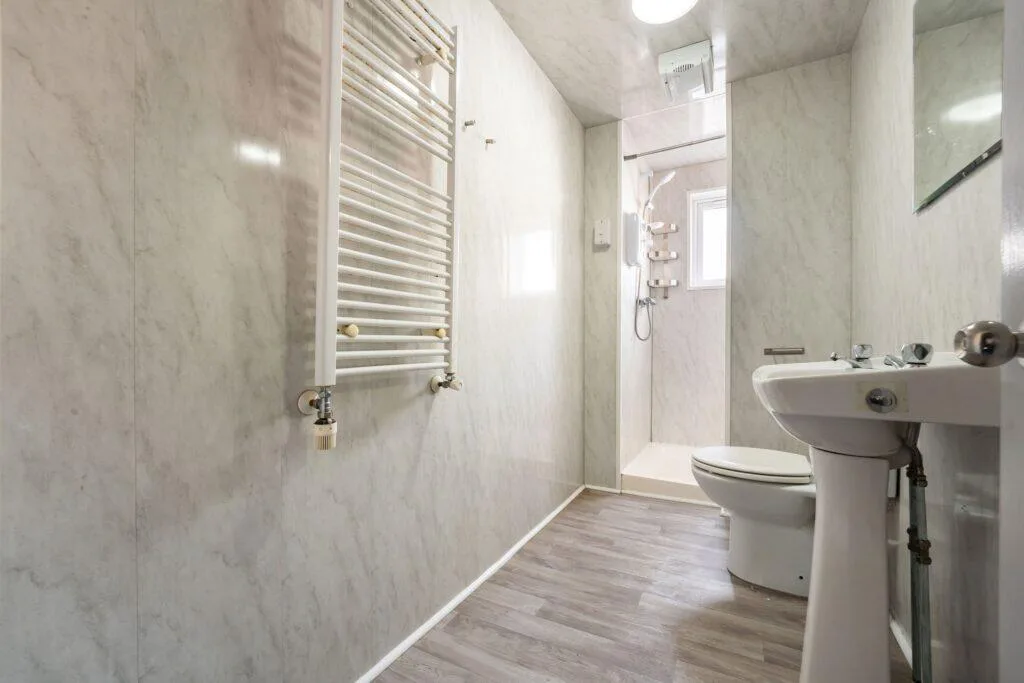 5 bedroom terraced house for rent