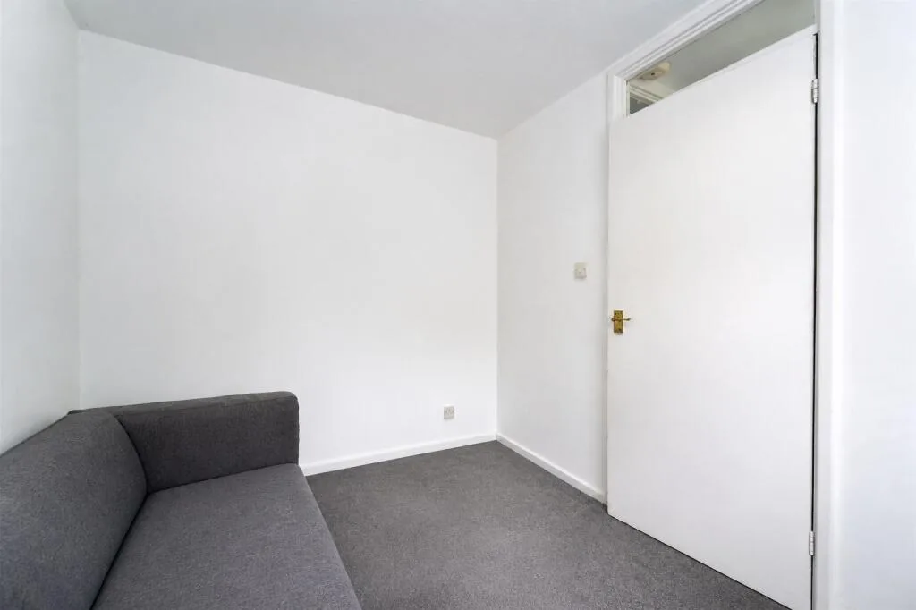 5 bedroom house for rent