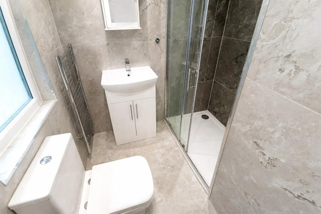 5 bedroom house for rent