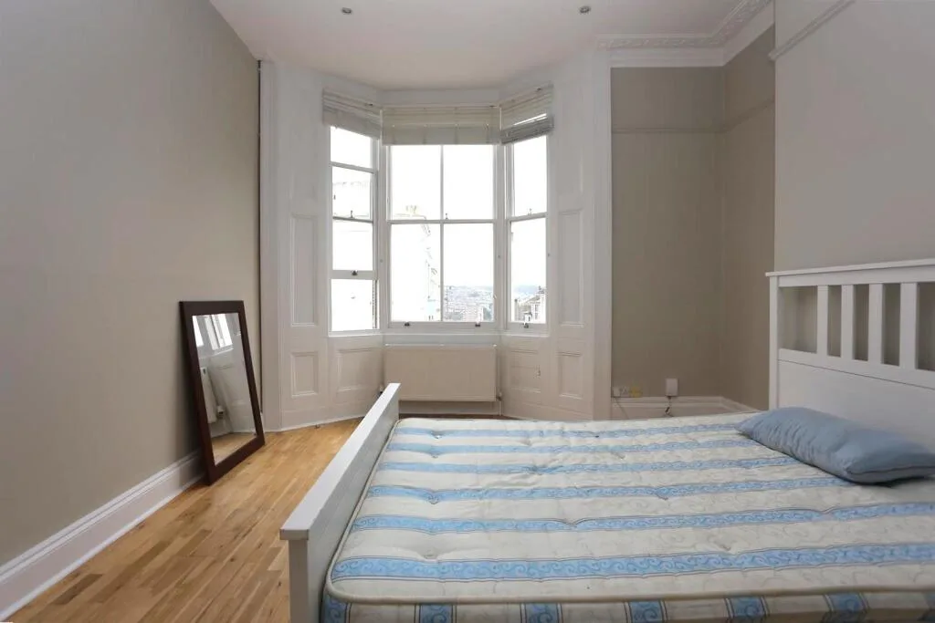 4 bedroom maisonette for rent