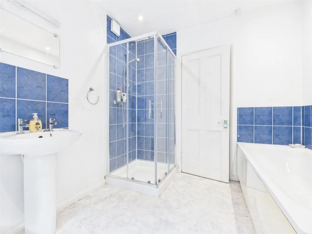 2 bedroom terraced house for rent