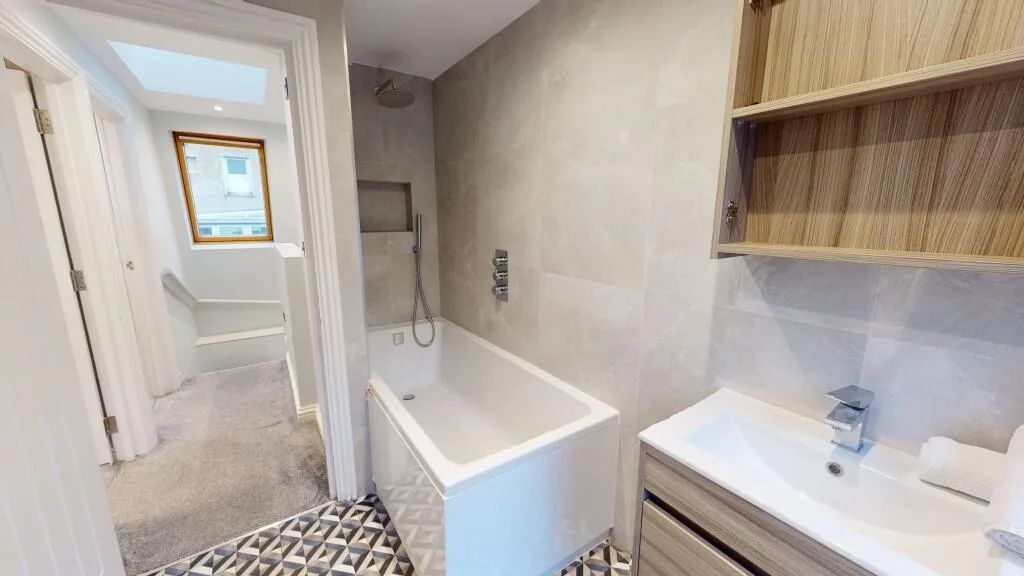 4 bedroom terraced house for rent