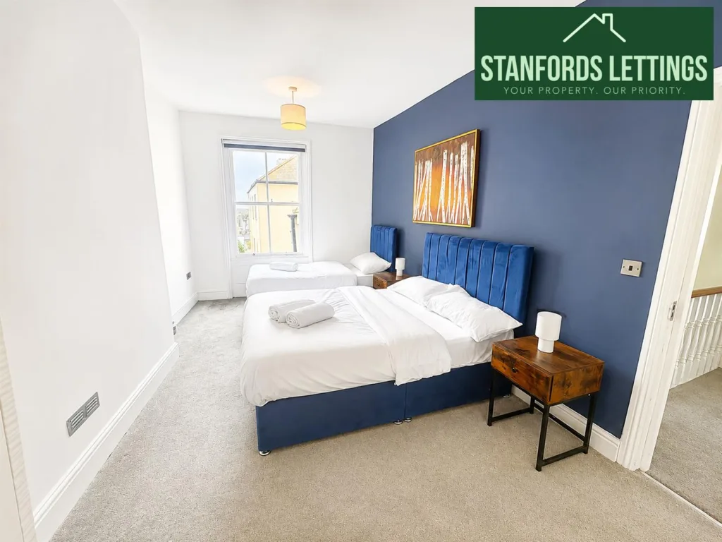 5 bedroom maisonette for rent