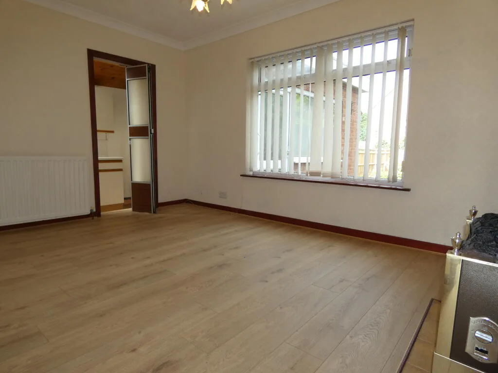 2 bedroom semi-detached house for rent