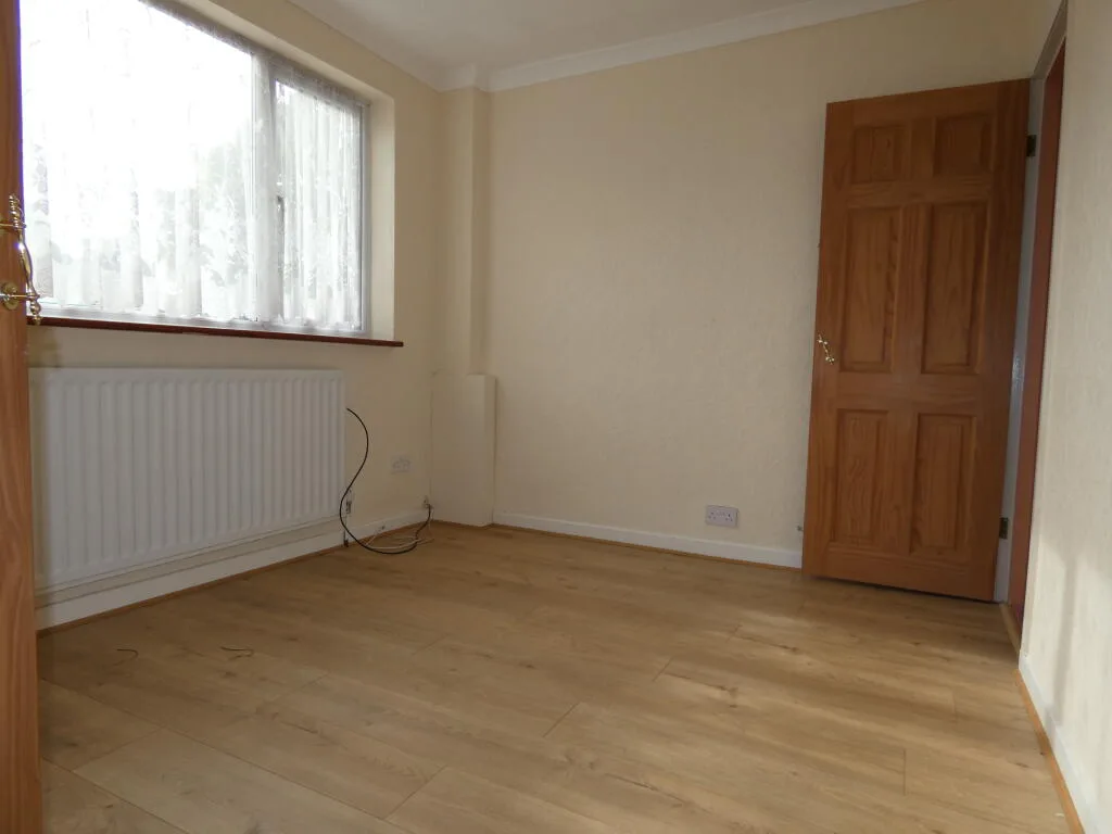 2 bedroom semi-detached house for rent