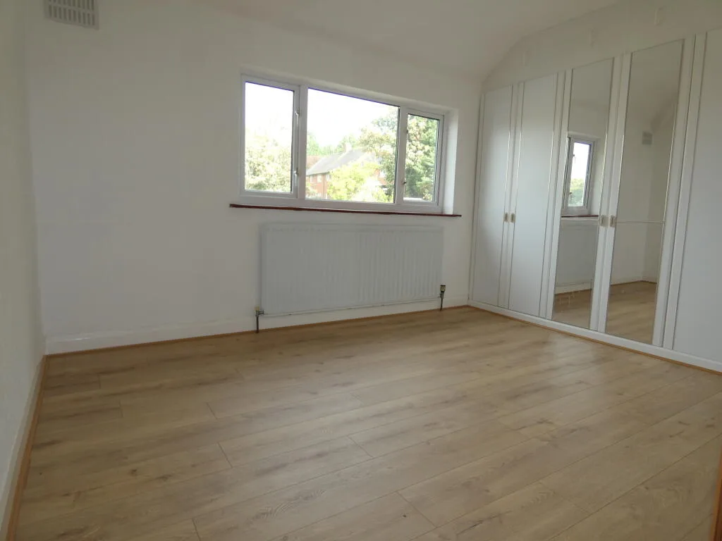 2 bedroom semi-detached house for rent