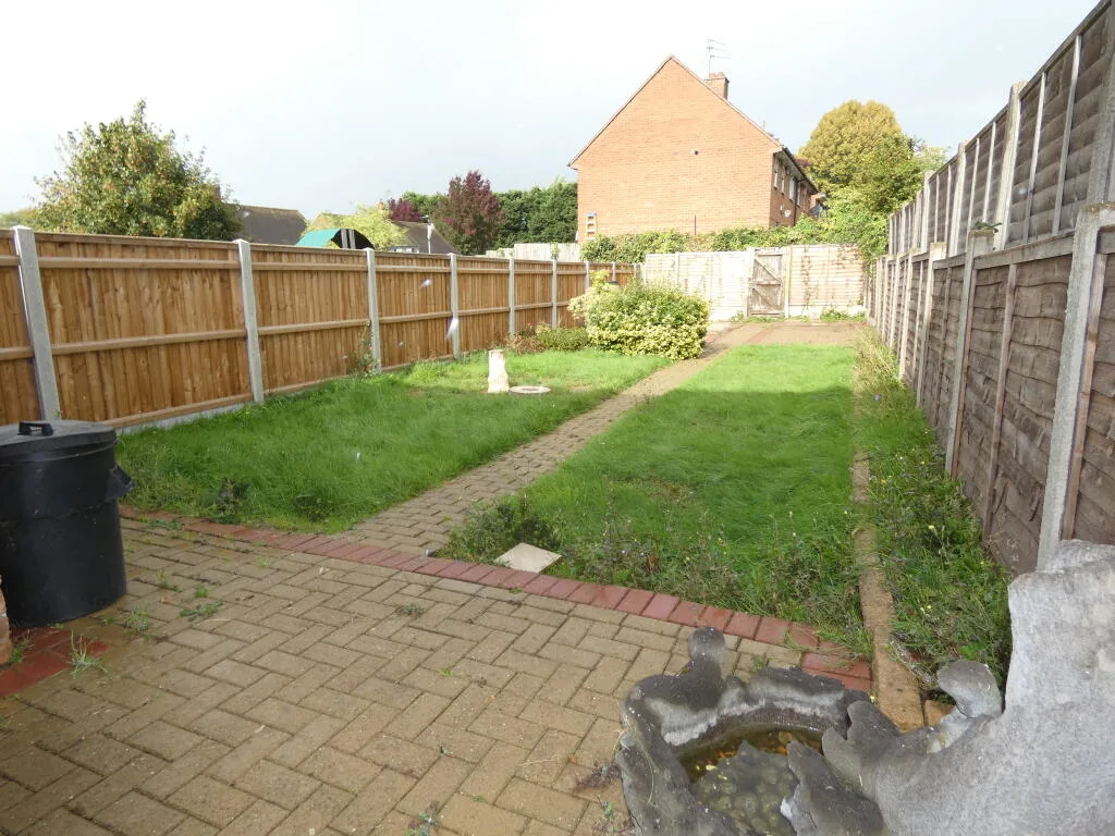 2 bedroom semi-detached house for rent