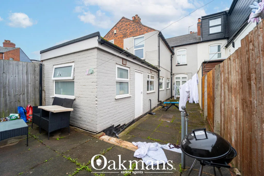 5 bedroom house for rent
