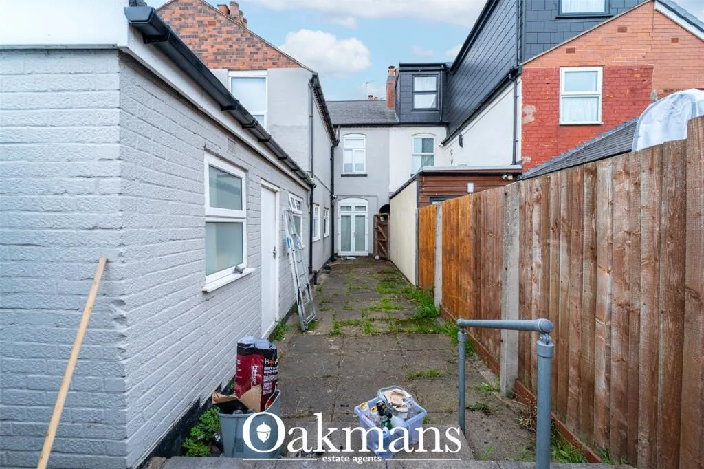 5 bedroom house for rent