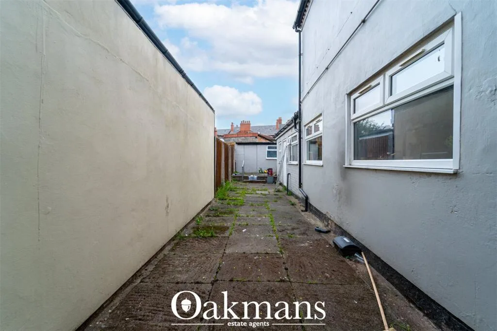5 bedroom house for rent