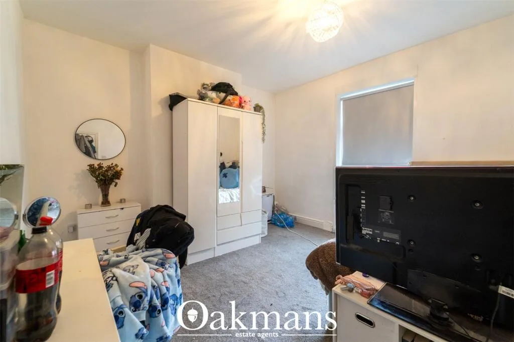 5 bedroom house for rent