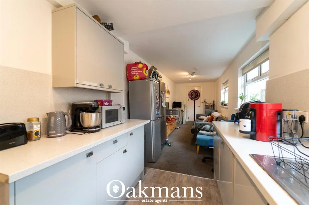 5 bedroom house for rent