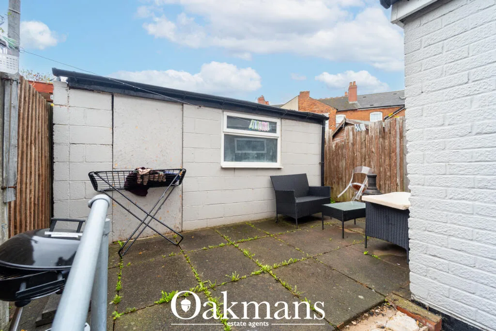 5 bedroom house for rent