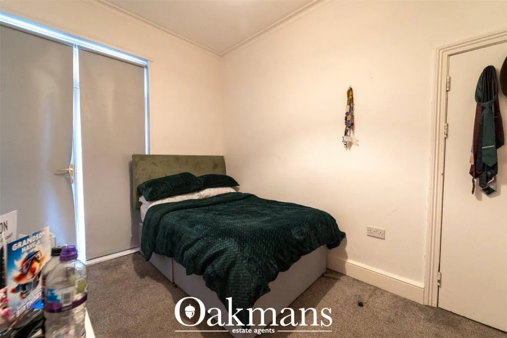 5 bedroom house for rent