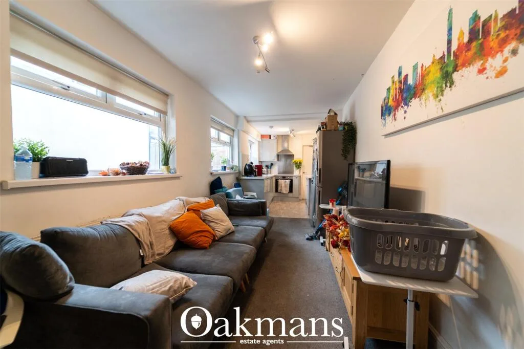 5 bedroom house for rent