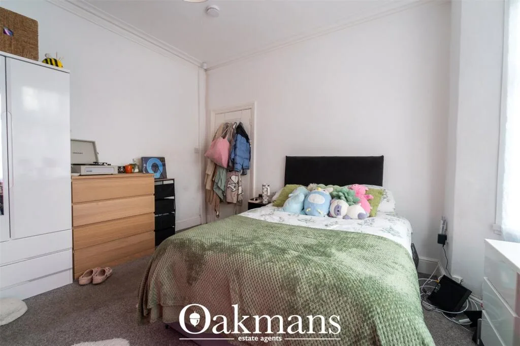 5 bedroom house for rent
