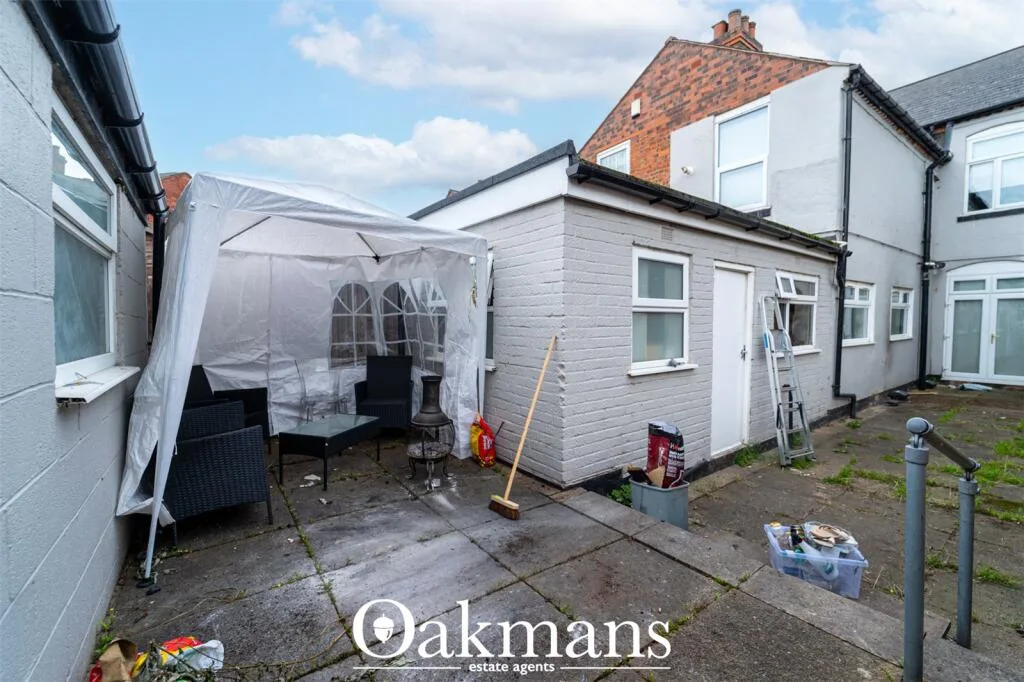 5 bedroom house for rent