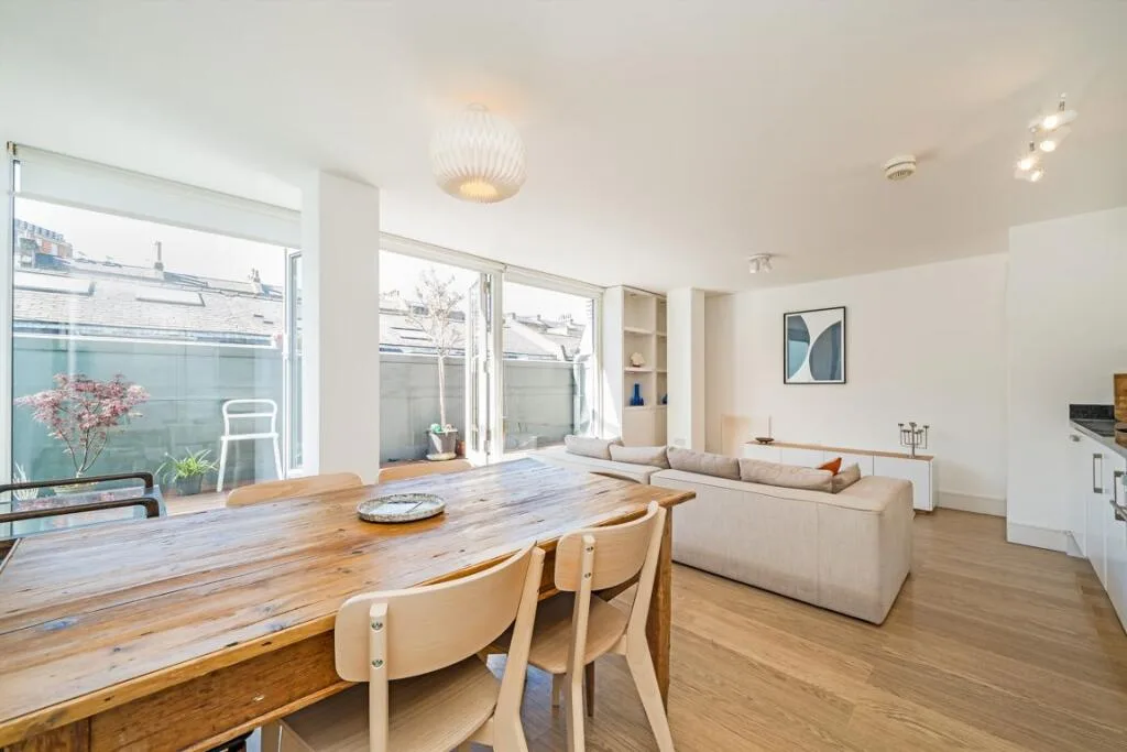 2 bedroom flat for rent