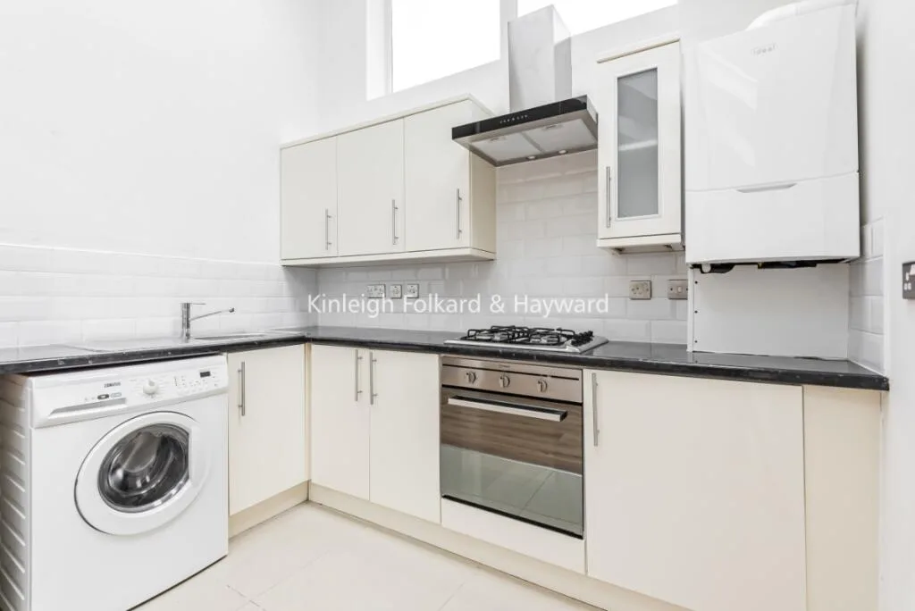 2 bedroom house for rent