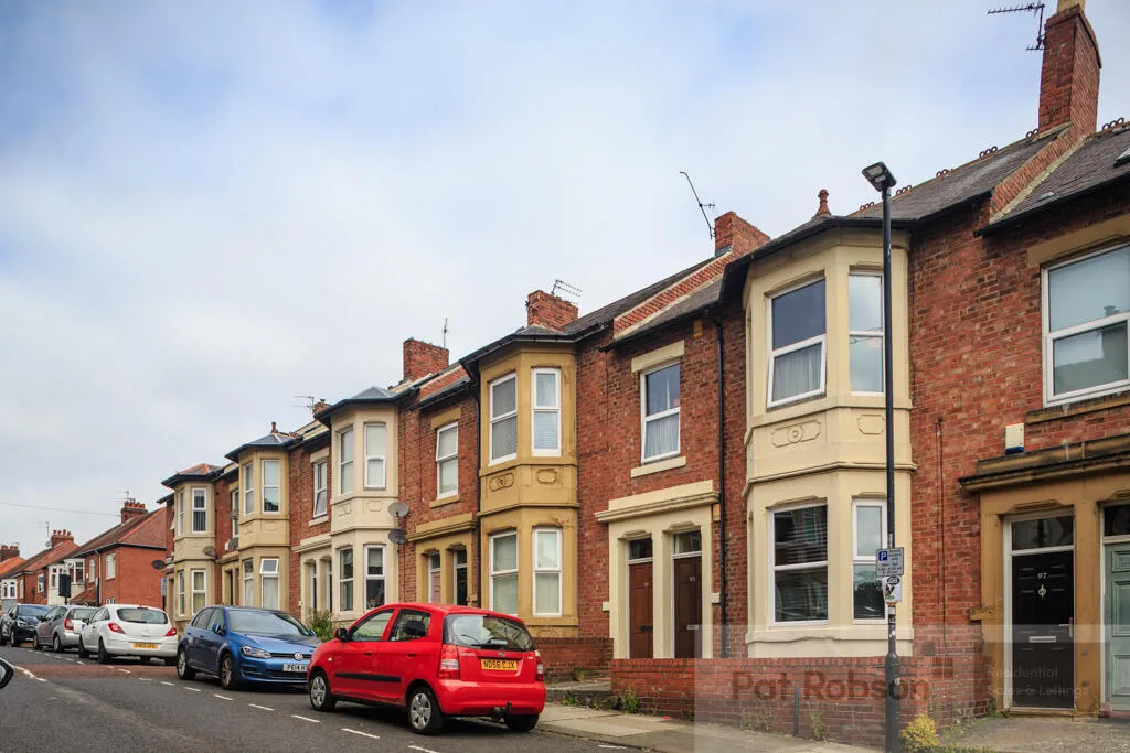 3 bedroom apartment for rent