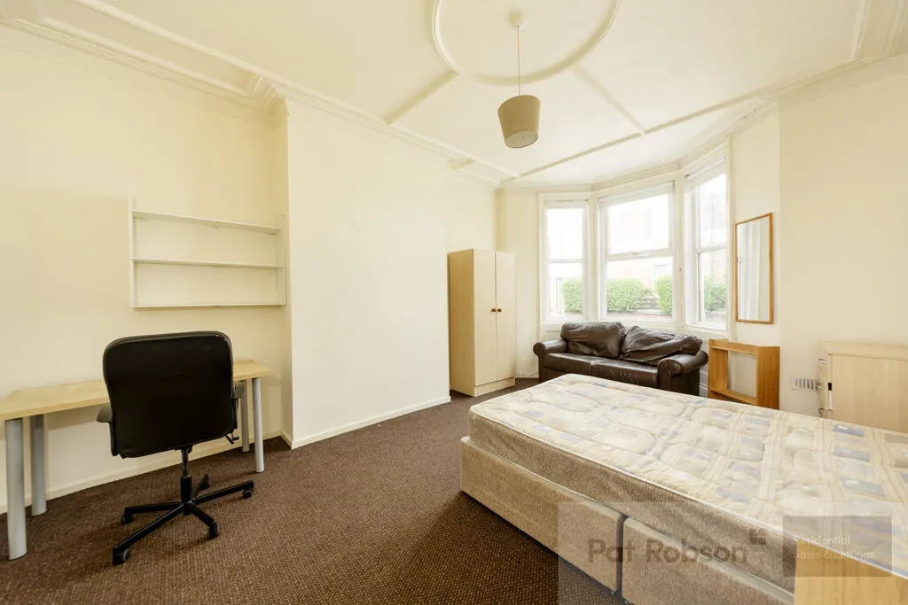 4 bedroom apartment for rent