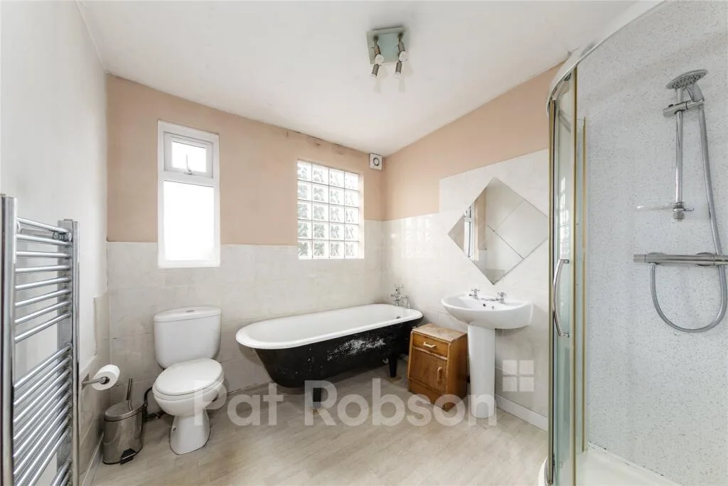3 bedroom apartment for rent