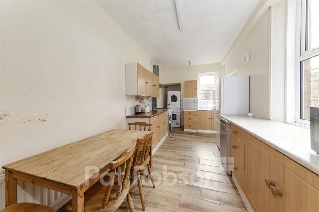 4 bedroom house for rent