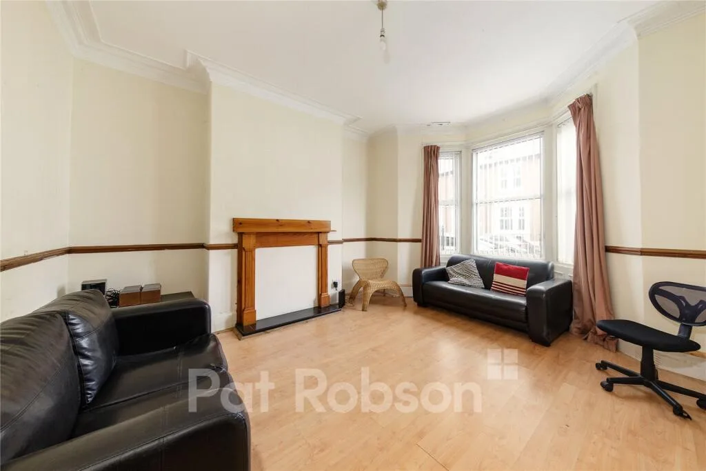 4 bedroom house for rent