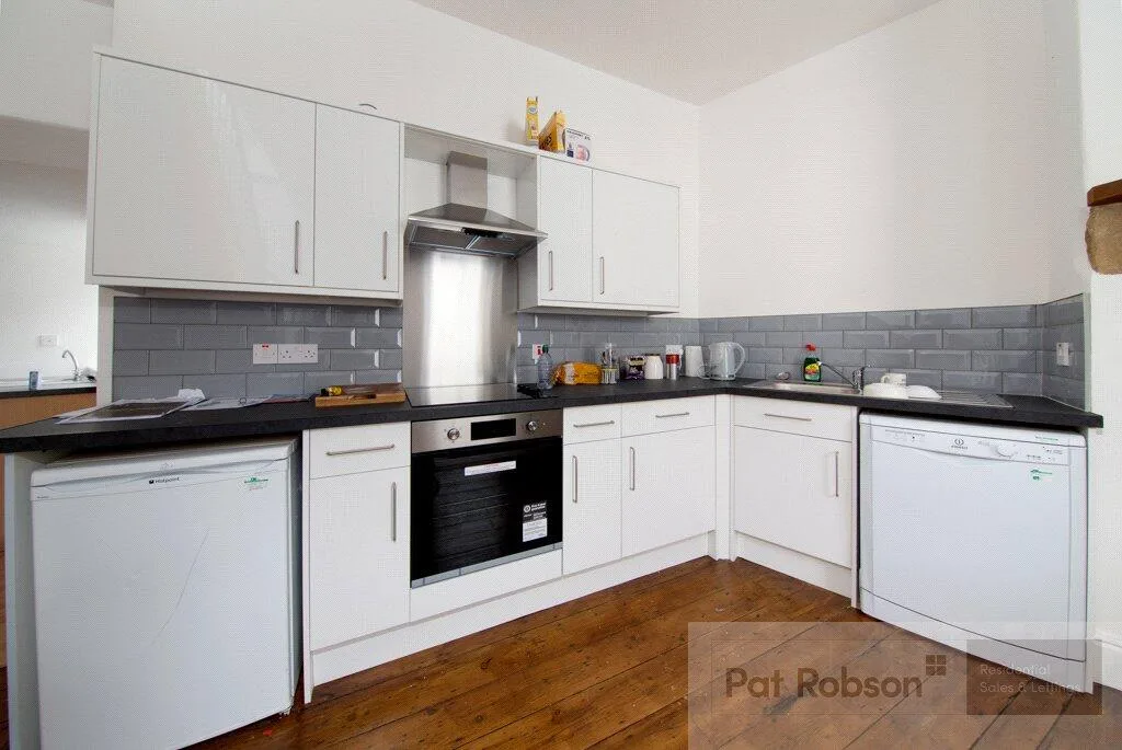5 bedroom property for rent