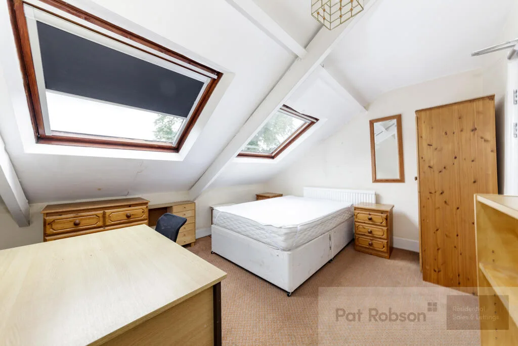 5 bedroom house for rent