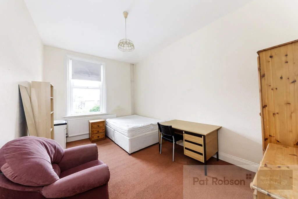 5 bedroom house for rent