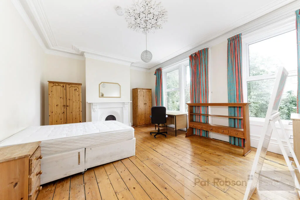5 bedroom house for rent
