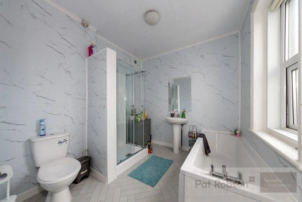 5 bedroom house for rent
