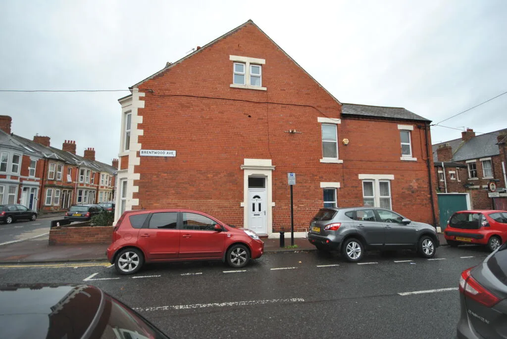 5 bedroom house for rent