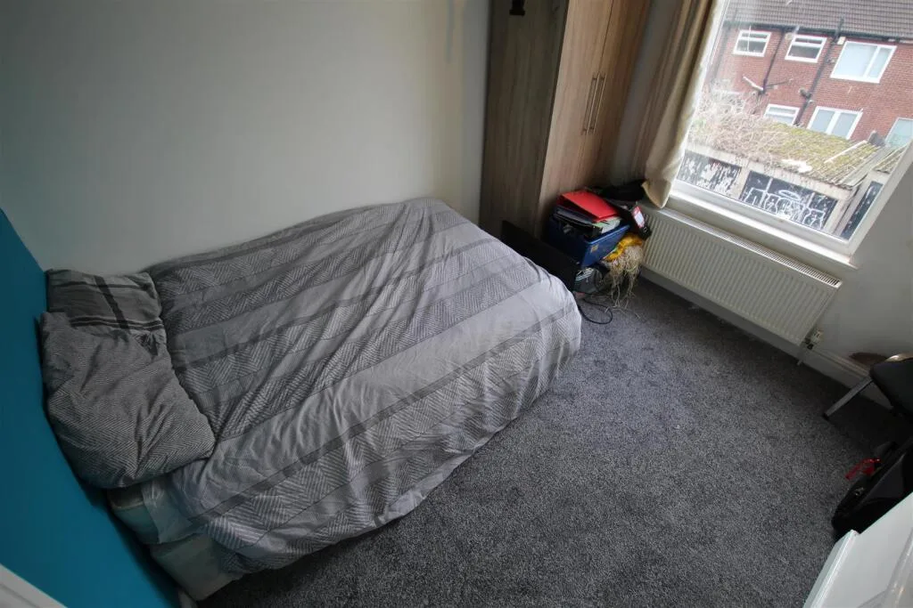 4 bedroom terraced house for rent