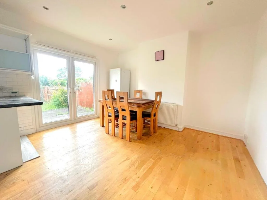3 bedroom property for rent