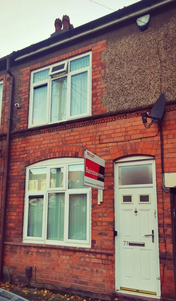 2 bedroom house for rent