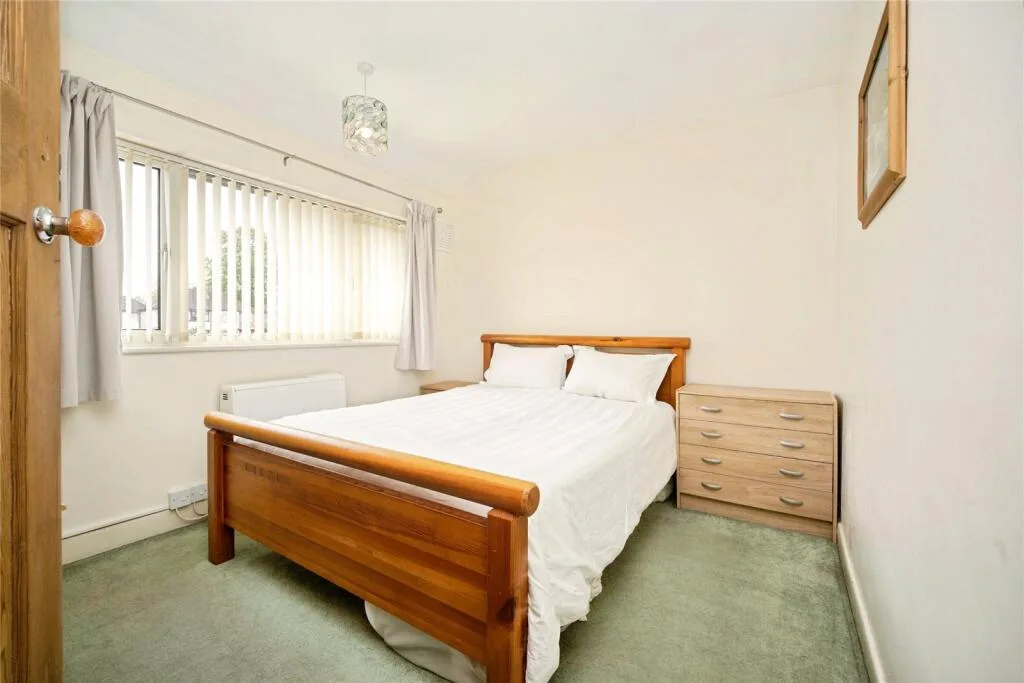 2 bedroom semi-detached house for rent