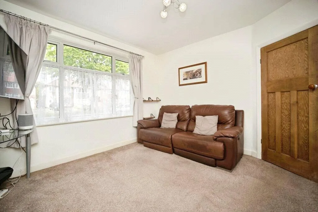 2 bedroom semi-detached house for rent