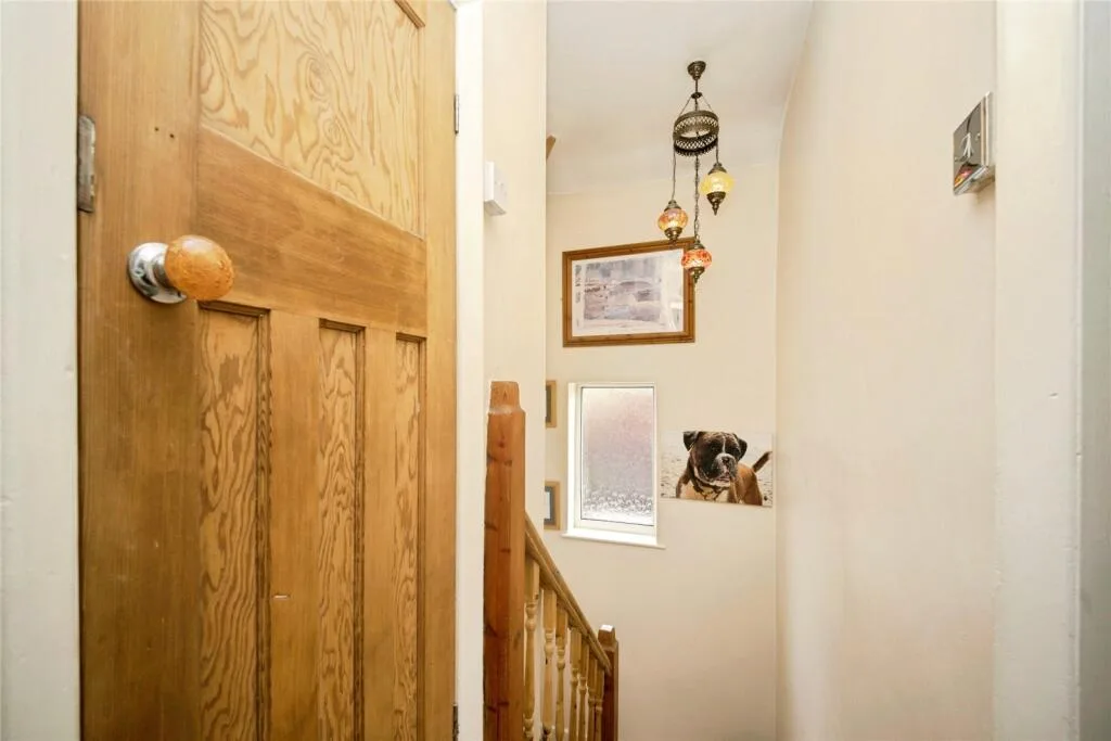 2 bedroom semi-detached house for rent