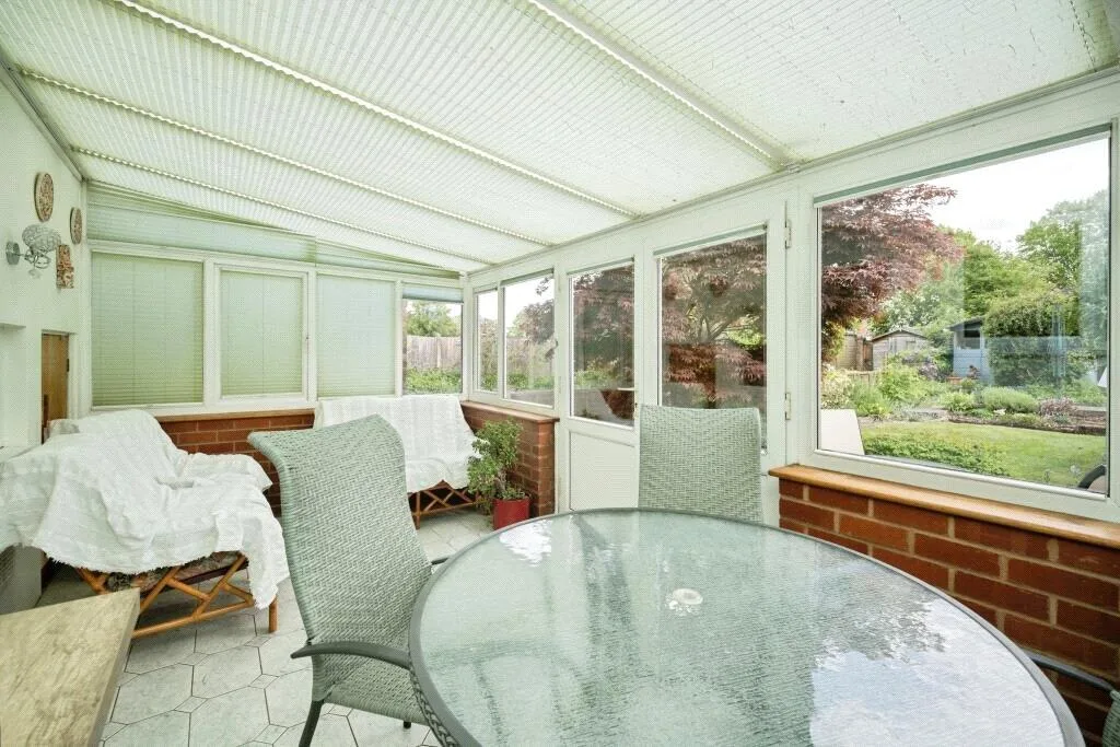 2 bedroom semi-detached house for rent